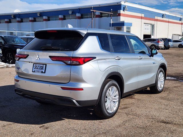 2025 Mitsubishi Outlander Plug-In Hybrid ES