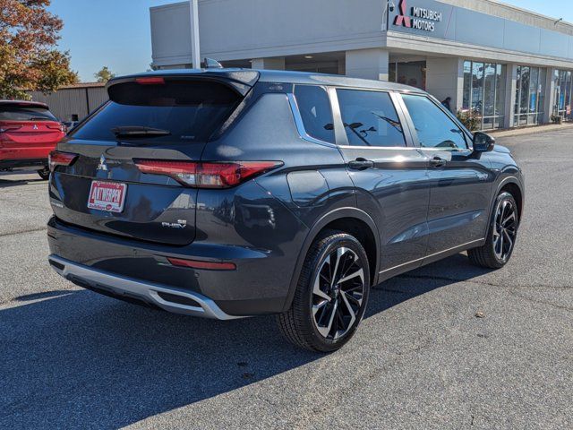 2025 Mitsubishi Outlander Plug-In Hybrid SE