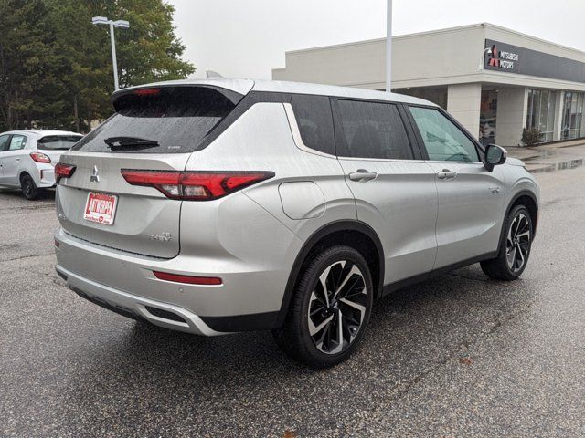 2025 Mitsubishi Outlander Plug-In Hybrid SE