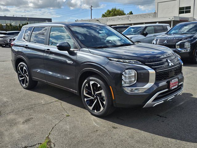 2025 Mitsubishi Outlander Plug-In Hybrid SE