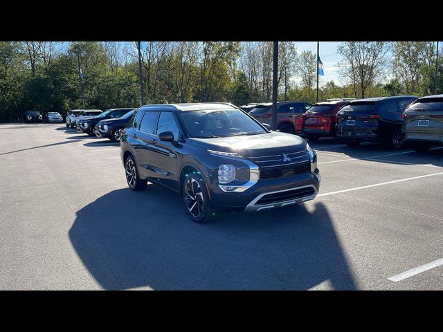 2025 Mitsubishi Outlander Plug-In Hybrid SEL