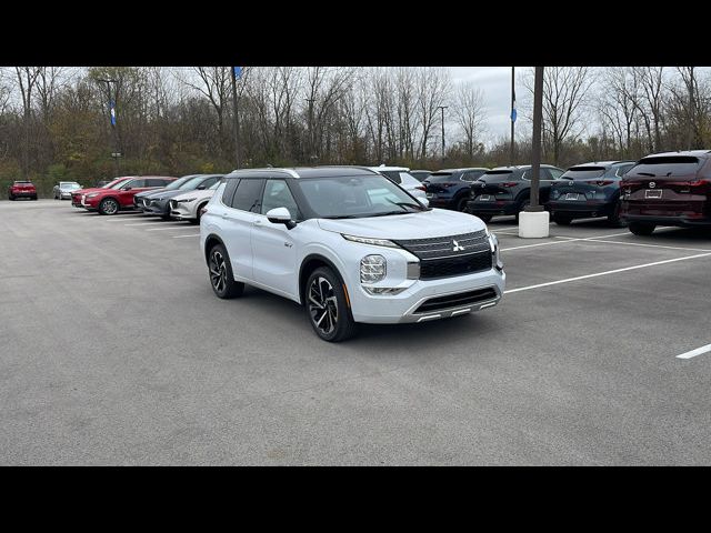 2025 Mitsubishi Outlander Plug-In Hybrid SEL