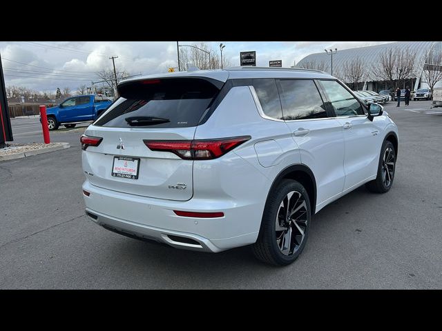 2025 Mitsubishi Outlander Plug-In Hybrid SEL