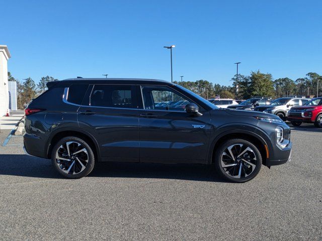 2025 Mitsubishi Outlander Plug-In Hybrid SEL