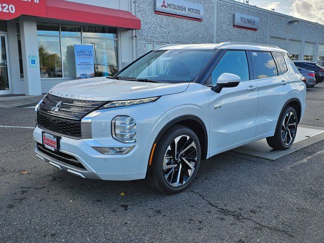 2025 Mitsubishi Outlander Plug-In Hybrid SEL