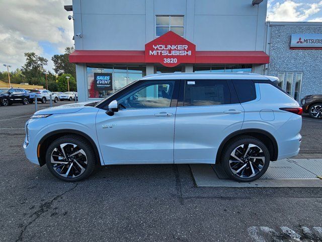 2025 Mitsubishi Outlander Plug-In Hybrid SEL