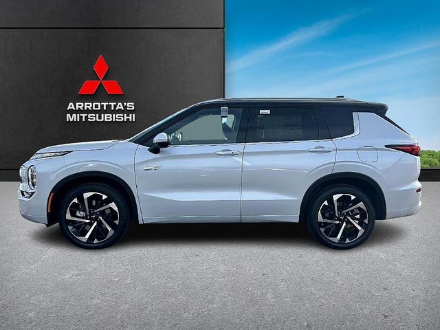 2025 Mitsubishi Outlander Plug-In Hybrid SEL