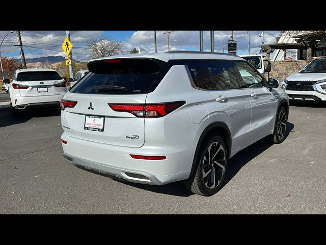 2025 Mitsubishi Outlander Plug-In Hybrid SEL