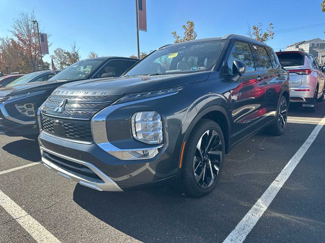 2025 Mitsubishi Outlander Plug-In Hybrid SEL