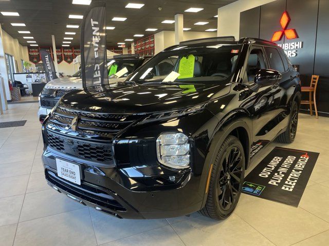 2025 Mitsubishi Outlander Plug-In Hybrid SEL Black Edition