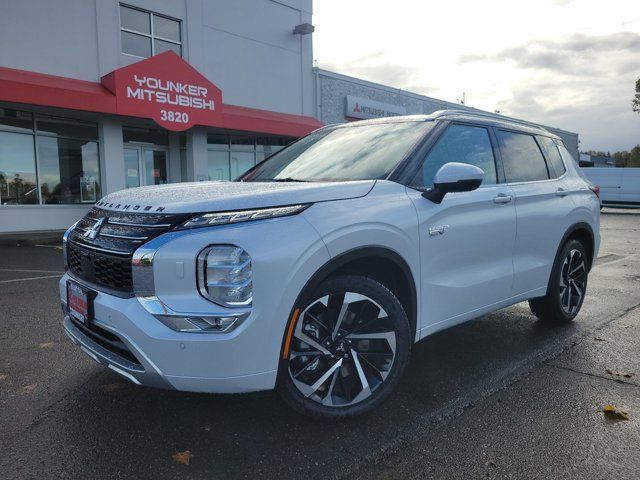 2025 Mitsubishi Outlander Plug-In Hybrid SEL Black Edition