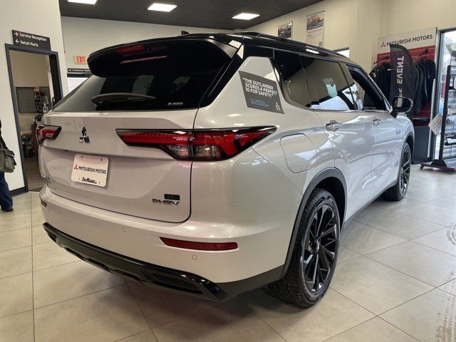 2025 Mitsubishi Outlander Plug-In Hybrid SEL Black Edition