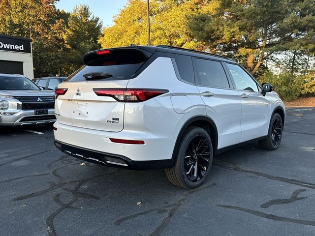 2025 Mitsubishi Outlander Plug-In Hybrid SEL Black Edition