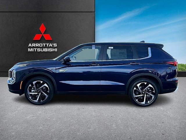 2025 Mitsubishi Outlander Plug-In Hybrid SE