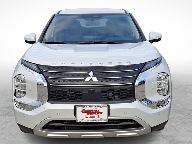 2025 Mitsubishi Outlander Plug-In Hybrid SE