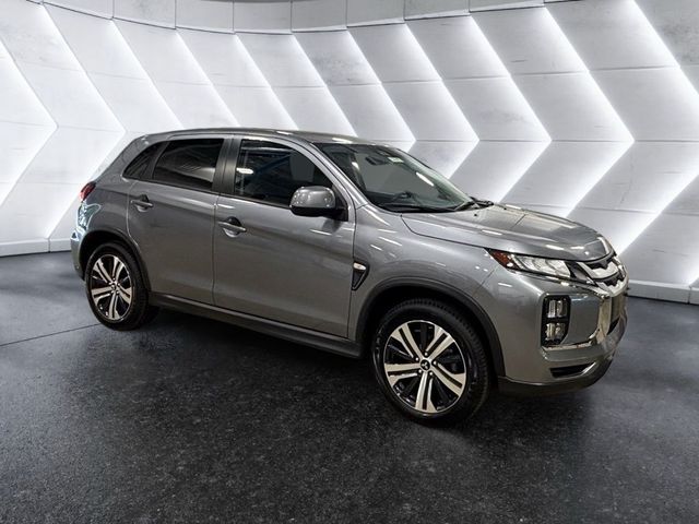 2025 Mitsubishi Outlander Sport ES