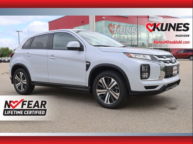 2025 Mitsubishi Outlander Sport ES