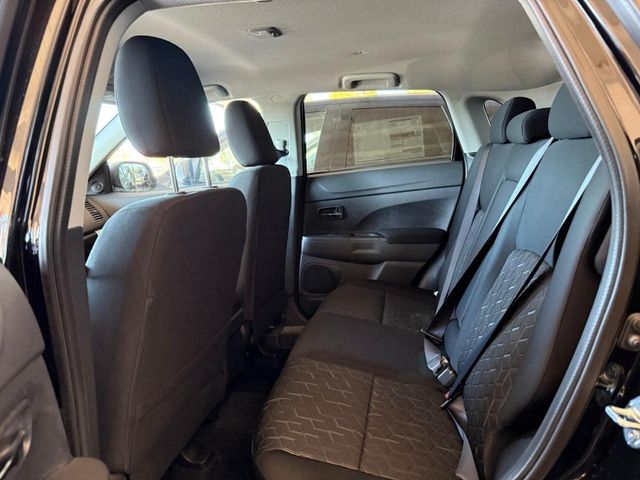 2025 Mitsubishi Outlander Sport ES