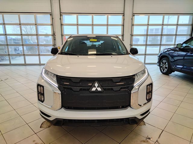 2025 Mitsubishi Outlander Sport LE