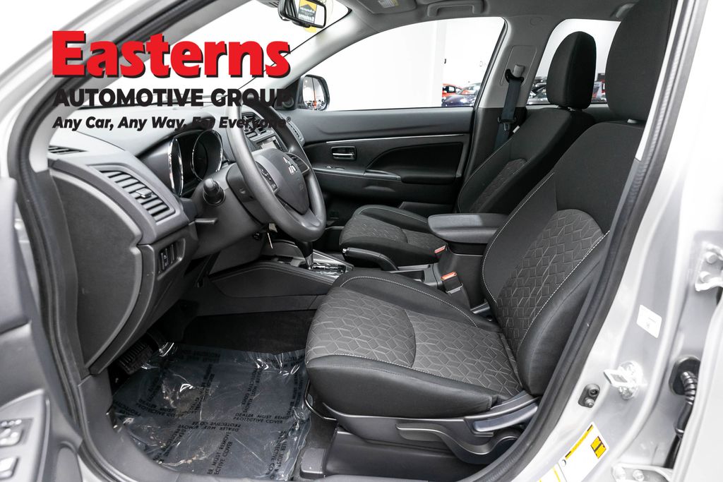 2025 Mitsubishi Outlander Sport 48