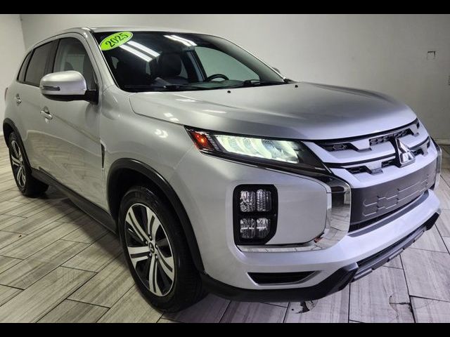 2025 Mitsubishi Outlander Sport SE