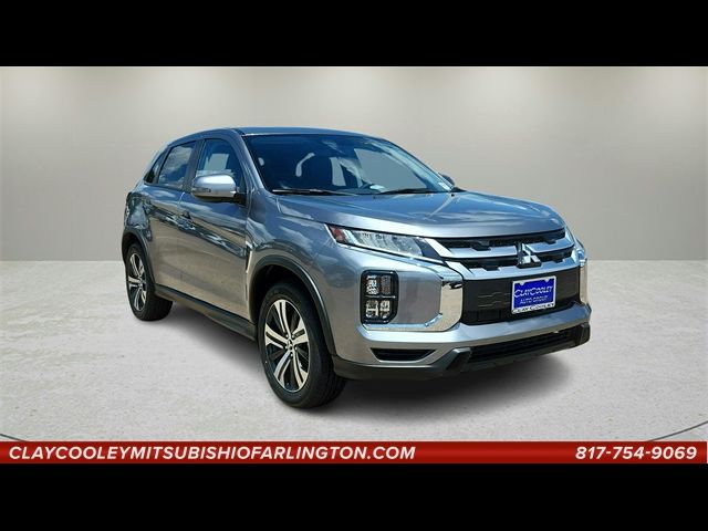 2025 Mitsubishi Outlander Sport SE