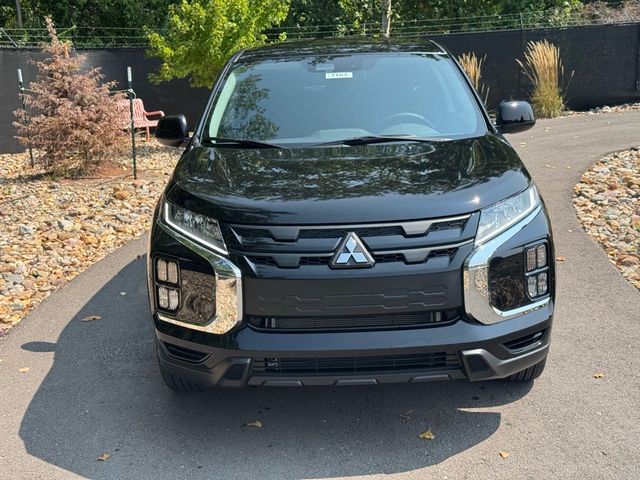 2025 Mitsubishi Outlander Sport LE