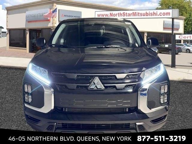 2025 Mitsubishi Outlander Sport LE