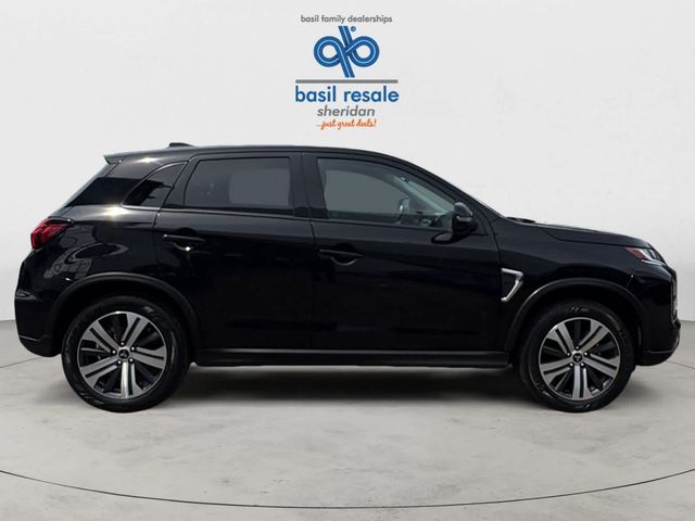 2025 Mitsubishi Outlander Sport SE