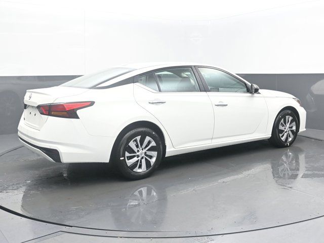 2025 Nissan Altima S