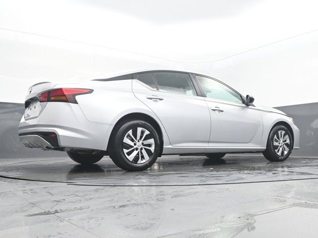 2025 Nissan Altima S
