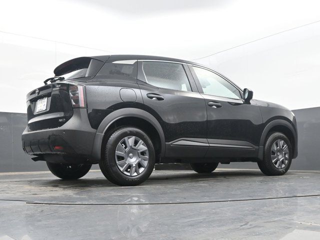 2025 Nissan Kicks S