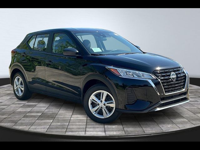 2025 Nissan Kicks Play S