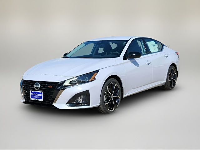 2025 Nissan Altima SR