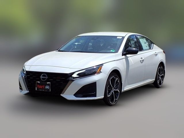 2025 Nissan Altima SR