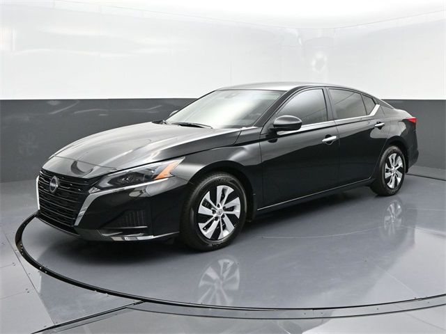 2025 Nissan Altima S