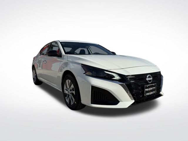 2025 Nissan Altima S