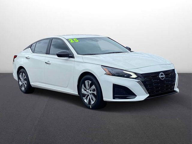 2025 Nissan Altima S