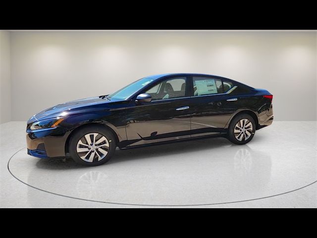 2025 Nissan Altima S