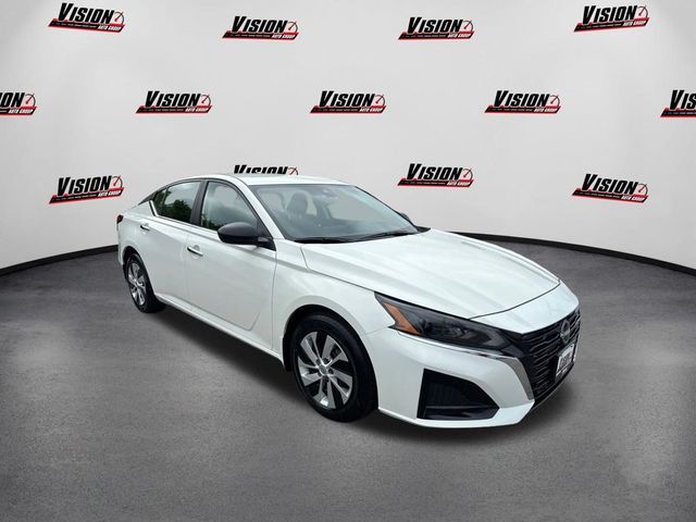 2025 Nissan Altima S