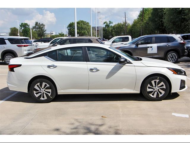 2025 Nissan Altima S