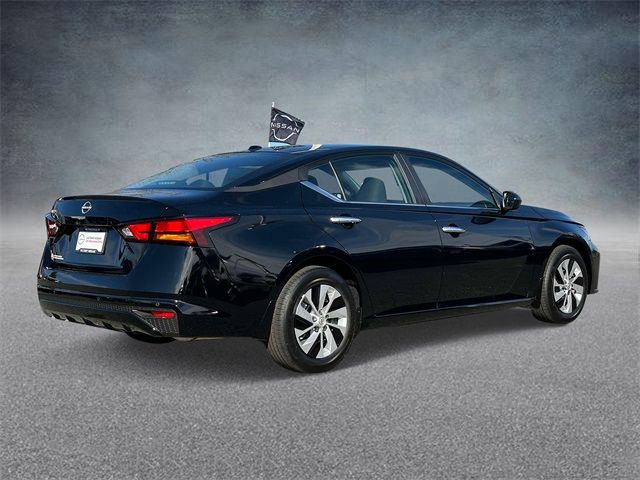 2025 Nissan Altima S