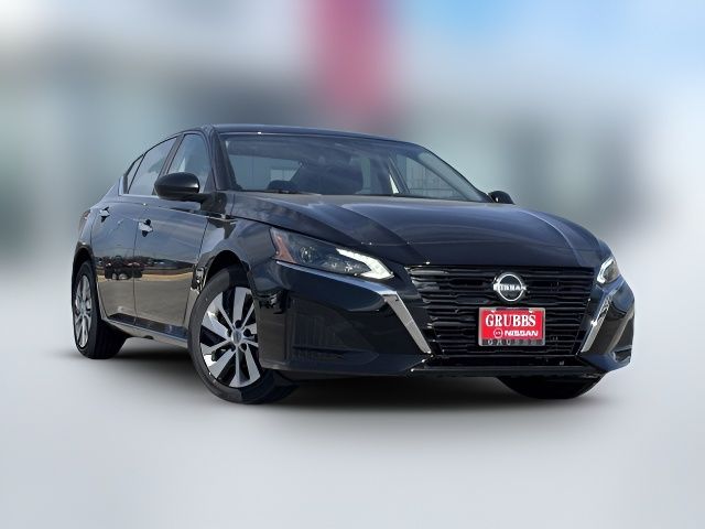 2025 Nissan Altima S