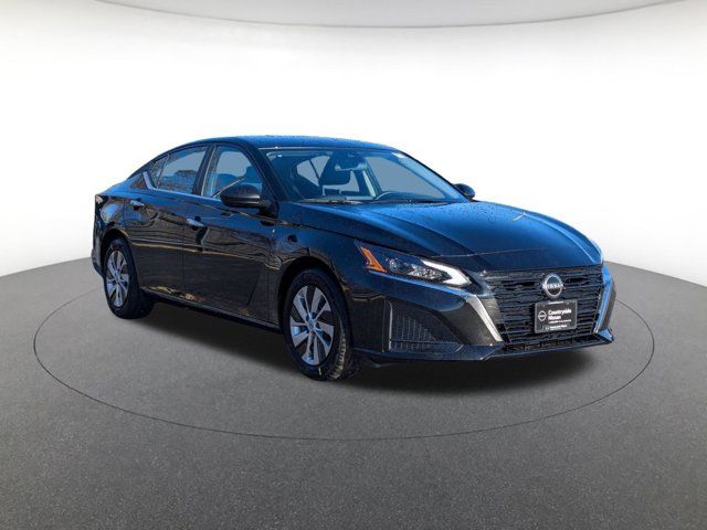 2025 Nissan Altima S