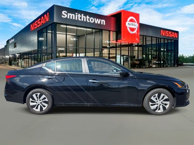 2025 Nissan Altima S