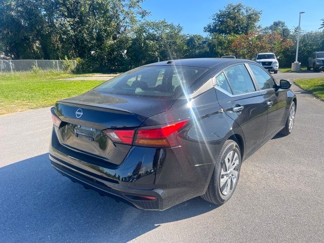 2025 Nissan Altima S