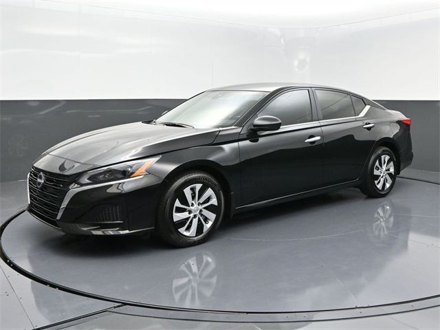 2025 Nissan Altima S