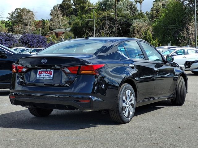 2025 Nissan Altima S