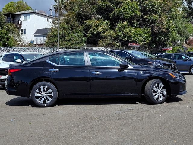 2025 Nissan Altima S