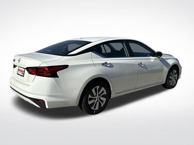 2025 Nissan Altima S